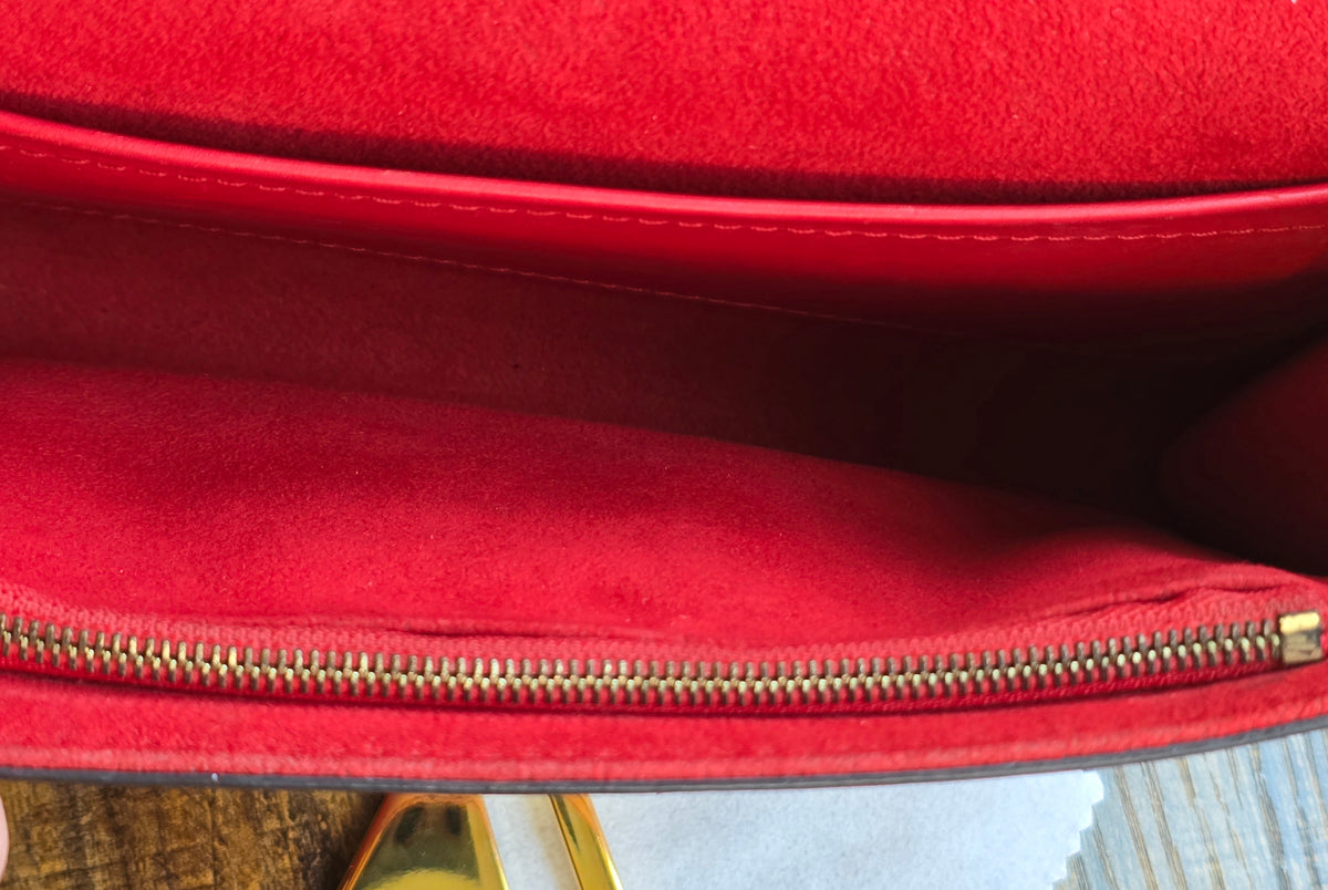 Louis Vuitton Louise MM Rouge Calfskin Leather Chain Bag