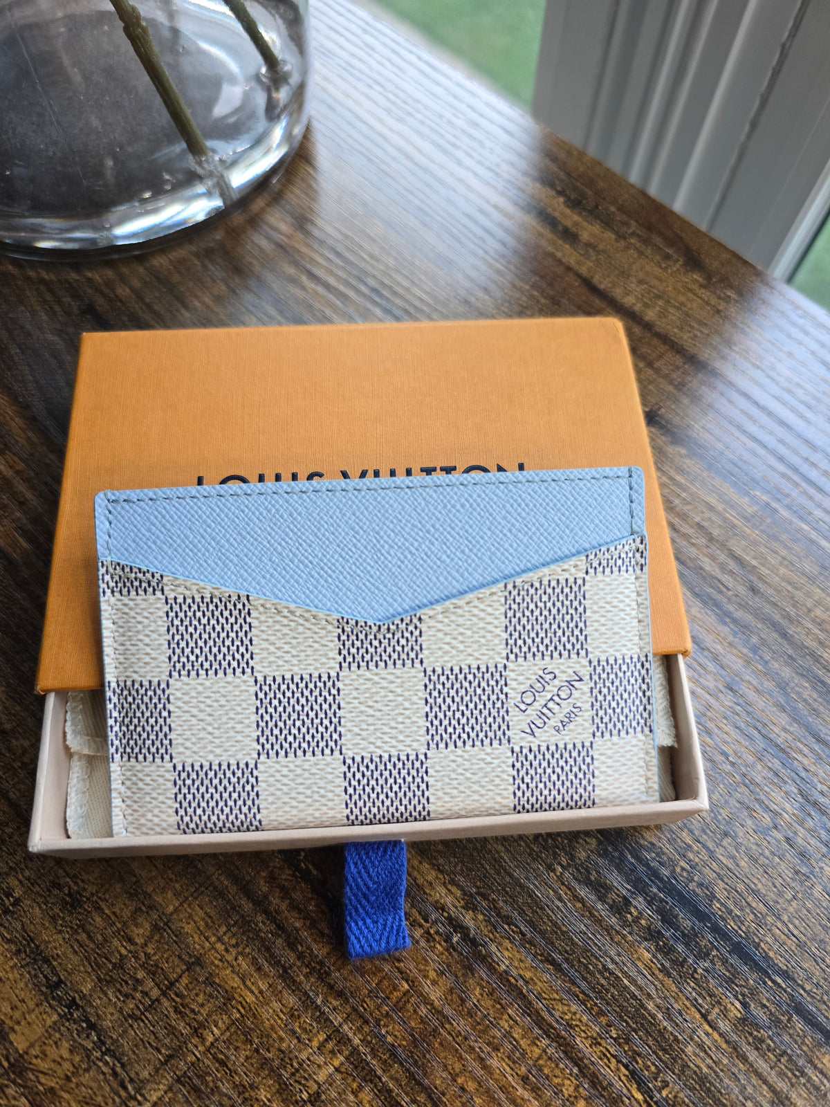 Louis Vuitton Daily Card Holder in Damier Azur with Olympe Blue V-shape