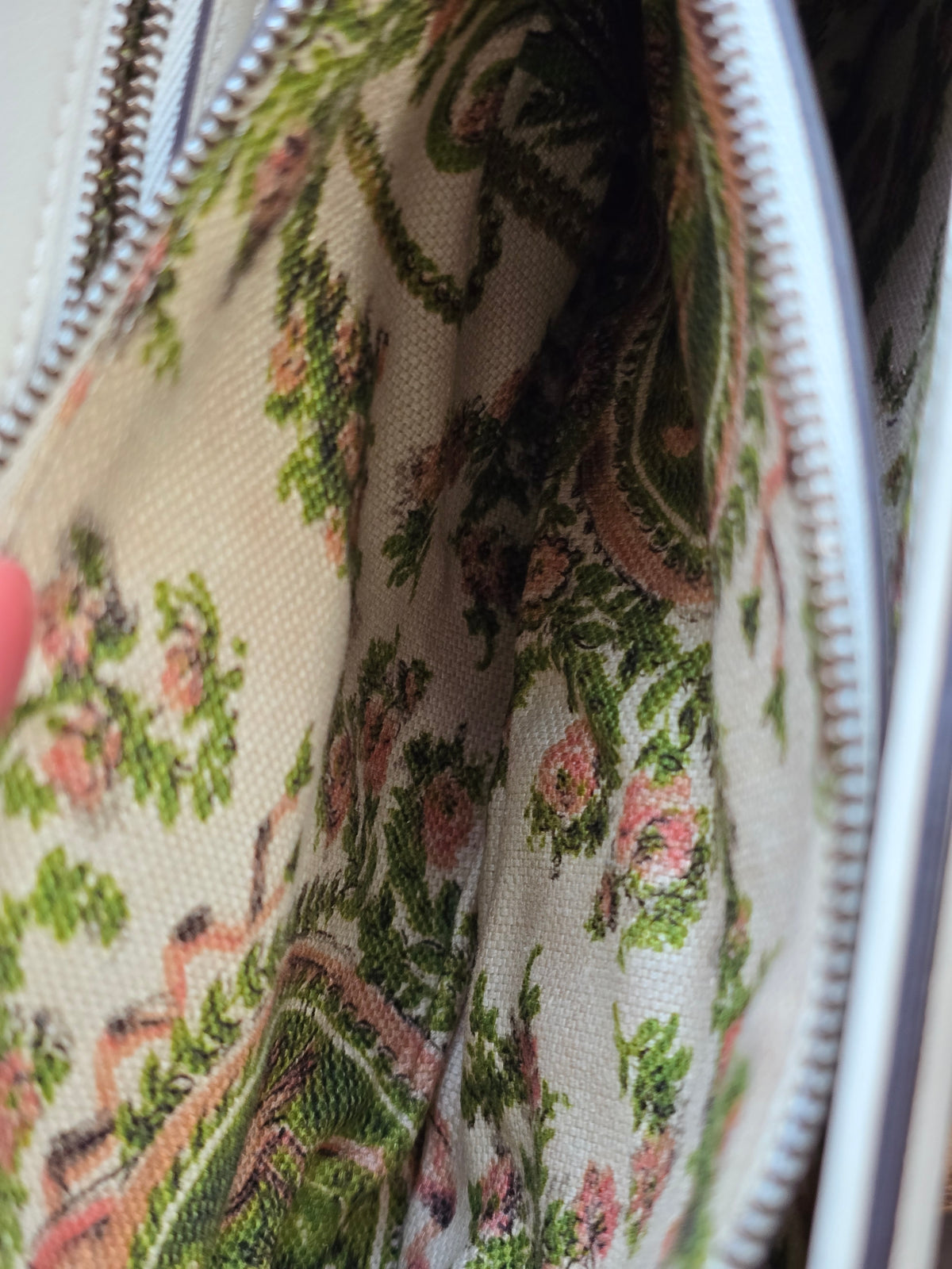Gucci Animalier Colorblock Tiger Head Flap Bag