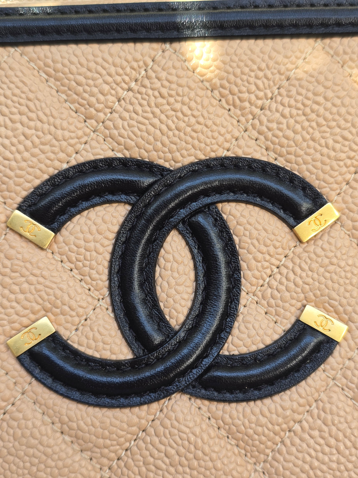 Chanel Caviar Quilted Small CC Filigree Vanity Case