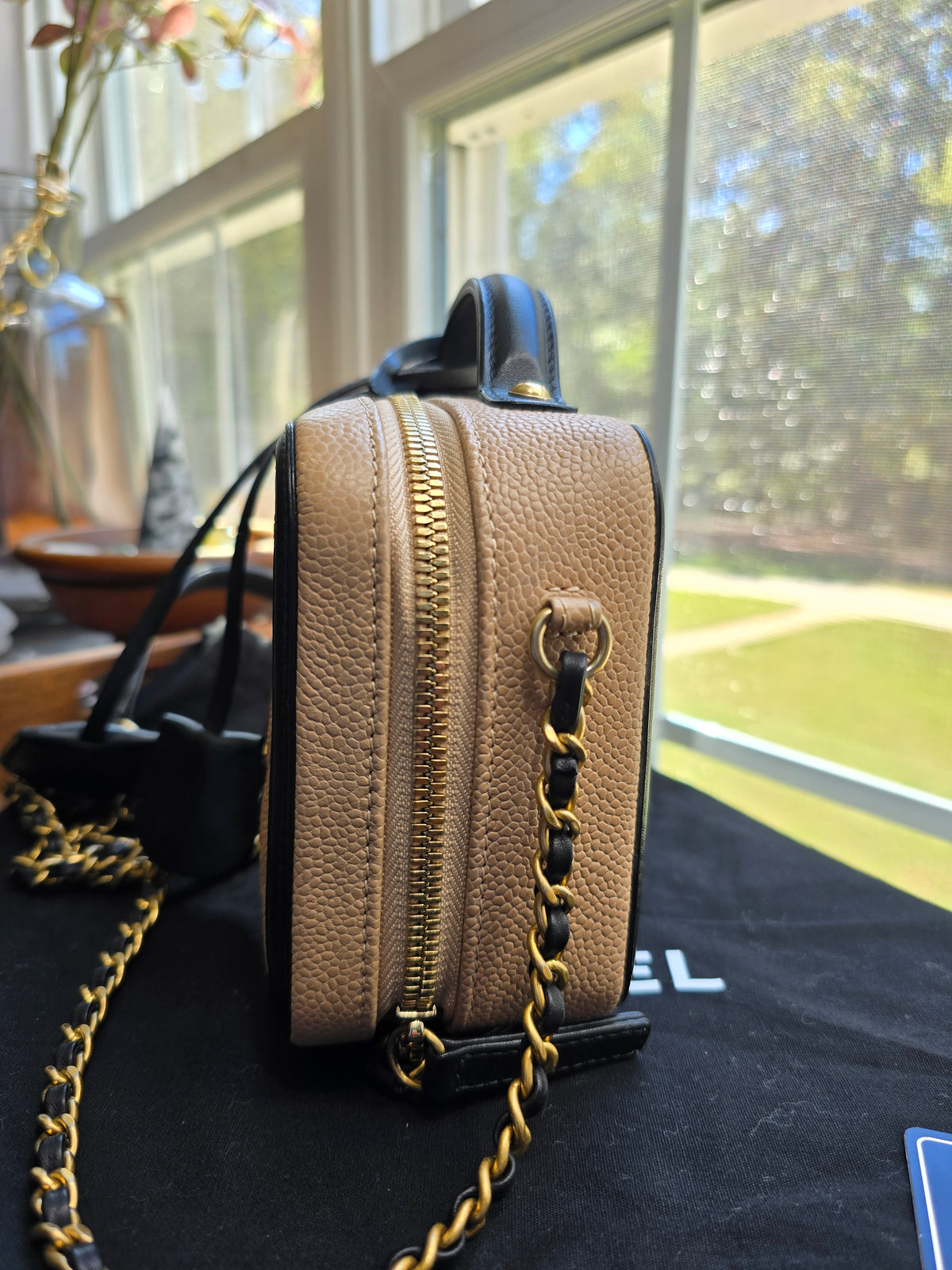 Chanel Caviar Quilted Small CC Filigree Vanity Case
