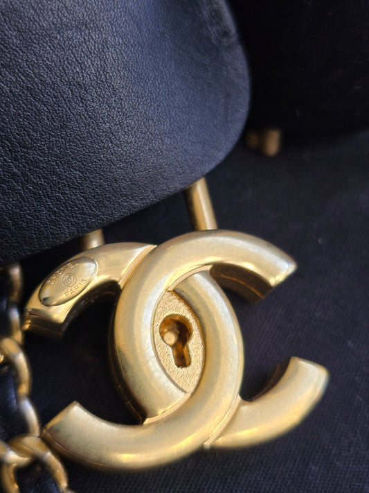 Chanel Caviar Quilted Small CC Filigree Vanity Case