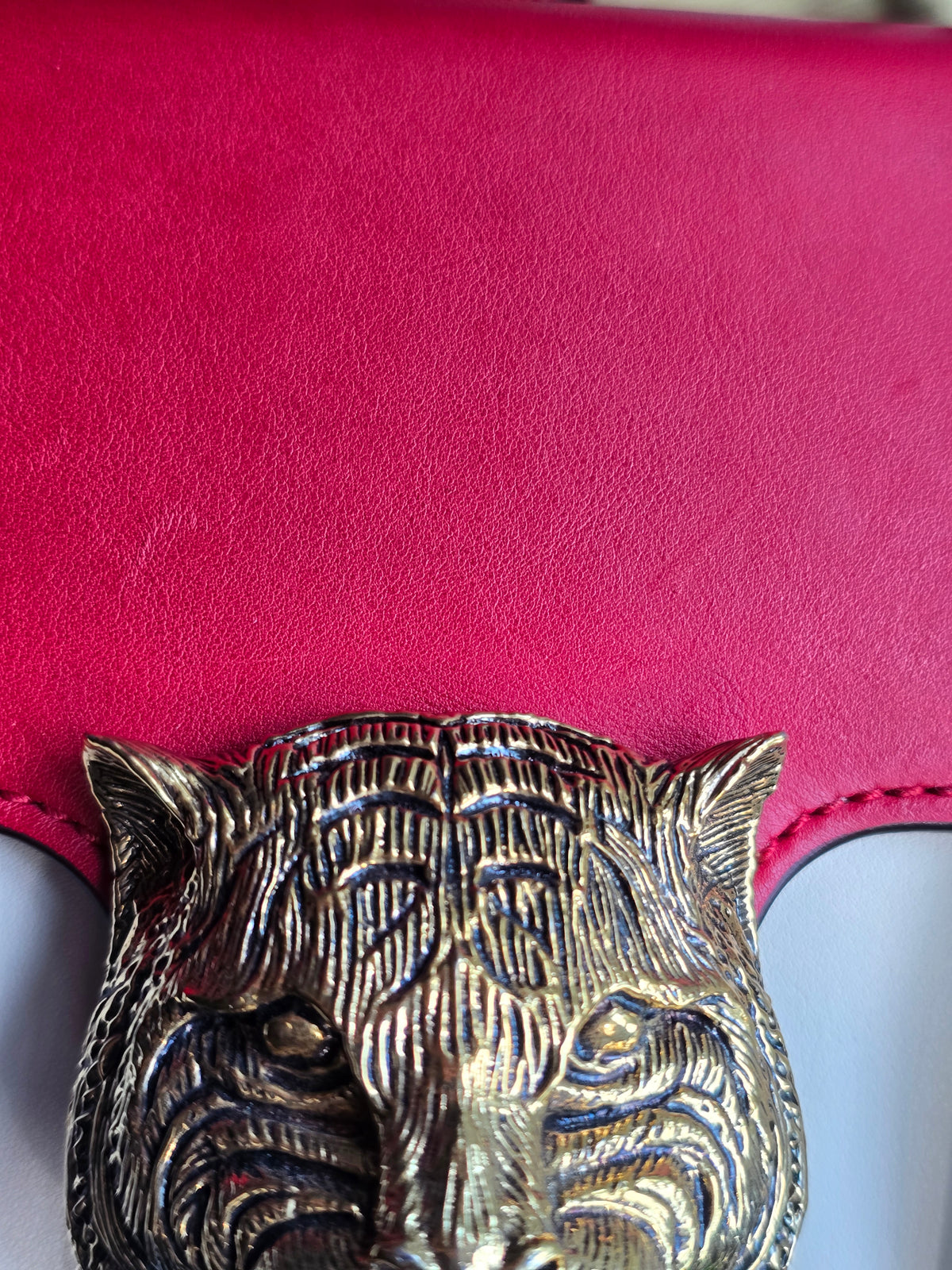 Gucci Animalier Colorblock Tiger Head Flap Bag