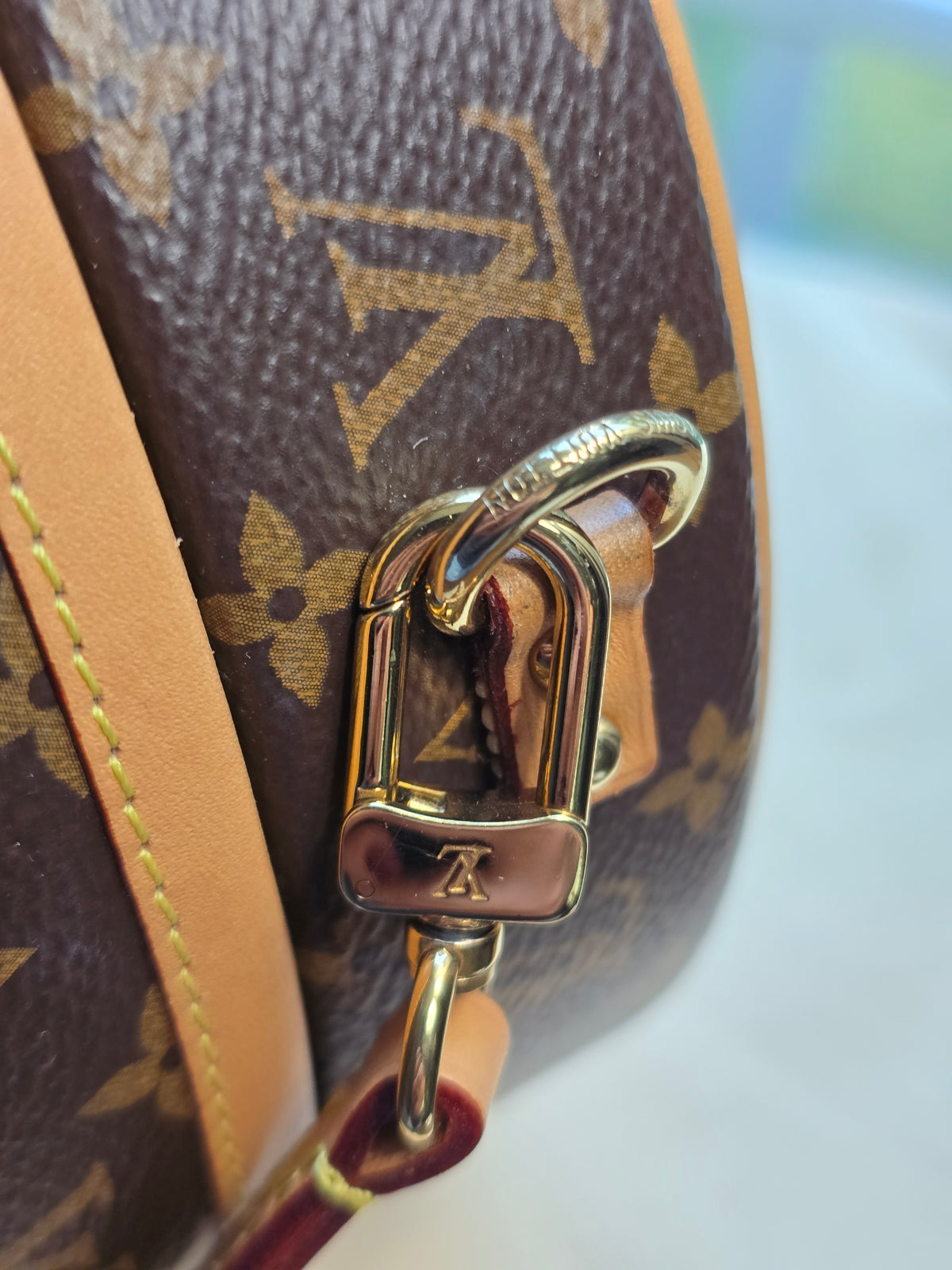 Louis Vuitton Monogram Petite Boîte Chapeau