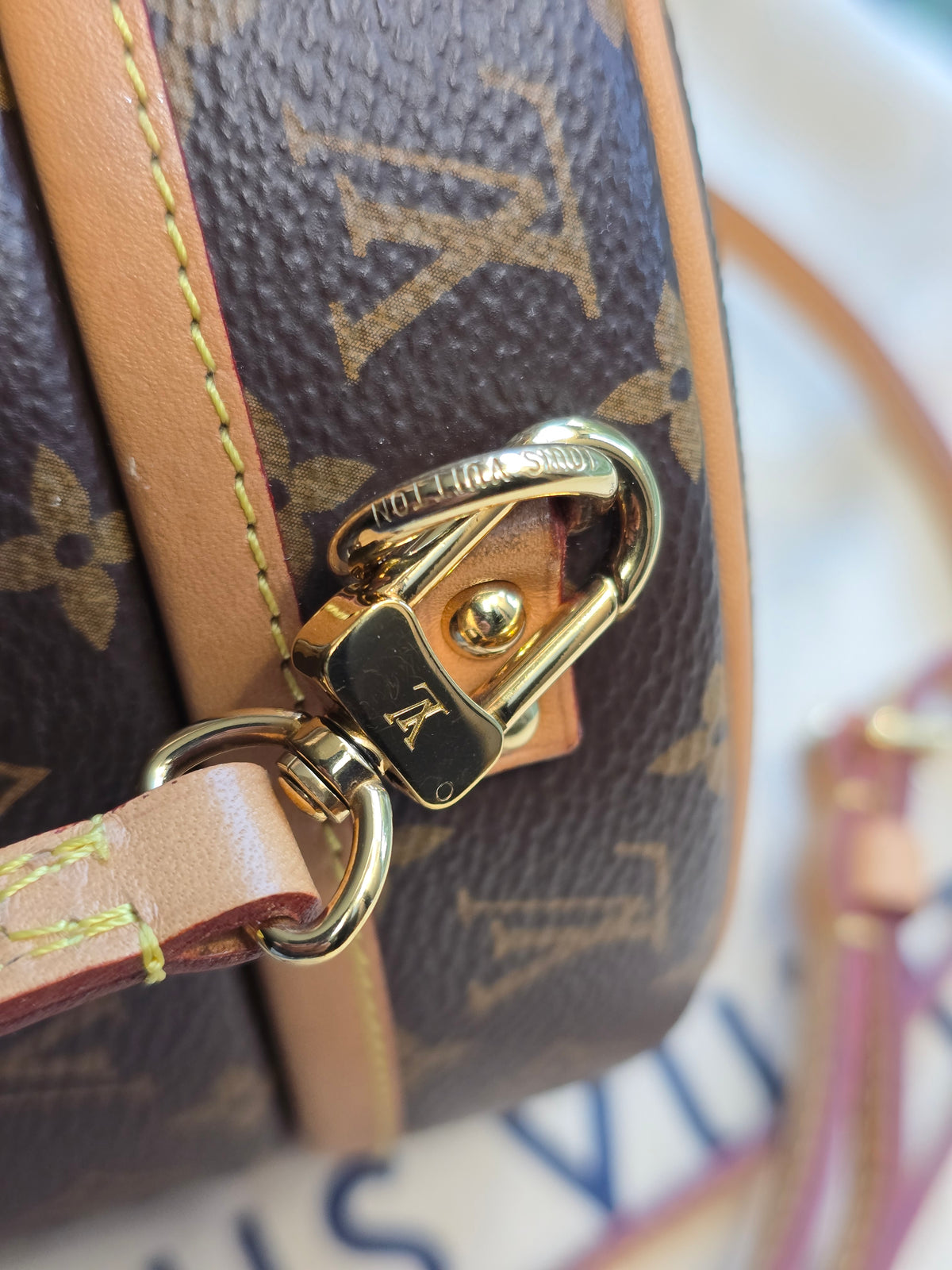 Louis Vuitton Monogram Petite Boîte Chapeau